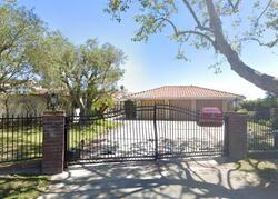 Pre-foreclosure in  La Cresta Pl Palos Verdes Peninsula, CA 90274