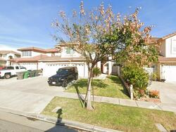 Pre-foreclosure in  Saffron Cir Corona, CA 92879