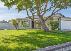 Pre-foreclosure in  Almond Dr Oakley, CA 94561