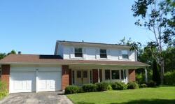 Pre-foreclosure in  GROSVENOR CT Bolingbrook, IL 60440