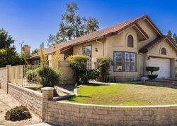 Pre-foreclosure in  Old Ranch Rd Camarillo, CA 93012