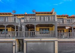 Pre-foreclosure in  Calle Del Valle Las Vegas, NV 89120