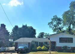 Pre-foreclosure in  River Rd Point Pleasant Beach, NJ 08742