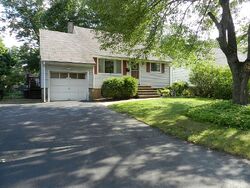 Pre-foreclosure in  Maple Ln Lake Hiawatha, NJ 07034