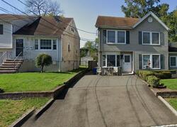 Pre-foreclosure in  Ute Ave Lake Hiawatha, NJ 07034