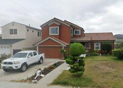 Pre-foreclosure in  Sebren Ave Lakewood, CA 90713