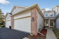 Pre-foreclosure in  Jamison Path Lakeville, MN 55044