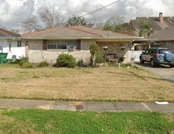 Pre-foreclosure in  CARNATION AVE Metairie, LA 70001