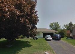 Pre-foreclosure in  Iris Ct Racine, WI 53402