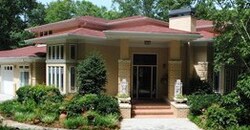 Pre-foreclosure in  GRAYCLIFF RD Snellville, GA 30039