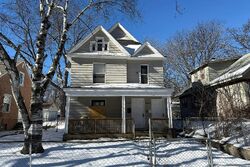 Pre-foreclosure in  Queen Ave N Minneapolis, MN 55411