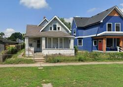 Pre-foreclosure in  Villa Ave Indianapolis, IN 46203