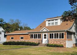  S Main St, Necedah WI