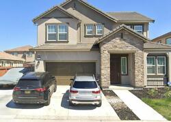 Pre-foreclosure in  Gannet St Vacaville, CA 95688