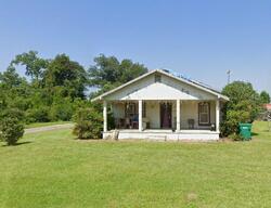  Carolina St, Alford FL