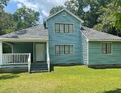  Florida St, Graceville FL