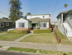 Pre-foreclosure in  101st Ave Oakland, CA 94603