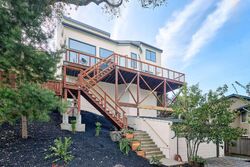 Pre-foreclosure in  Twitter Ct Oakland, CA 94619