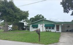 Pre-foreclosure in  W Acres Dr Saint Cloud, FL 34769
