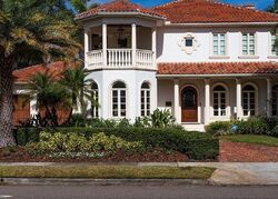 Pre-foreclosure in  W Euclid Ave Tampa, FL 33629