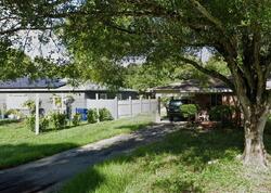 Pre-foreclosure in  N Oakleaf Ave Tampa, FL 33612
