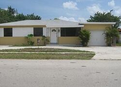 Pre-foreclosure in  SW 18TH ST Hollywood, FL 33023