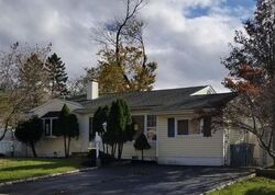 Pre-foreclosure in  BARRIER DR Hazlet, NJ 07730