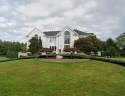 Pre-foreclosure in  Meadows Run Dr Colts Neck, NJ 07722