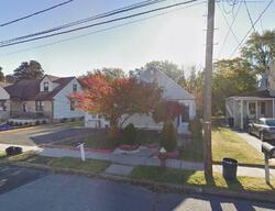 Pre-foreclosure in  Barbara Dr Trenton, NJ 08619