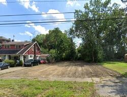 Pre-foreclosure in  Crandall Ave Youngstown, OH 44504