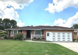 Pre-foreclosure in  Fairways Blvd Buffalo, NY 14221