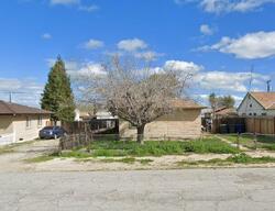 Pre-foreclosure in  Pierce St Taft, CA 93268