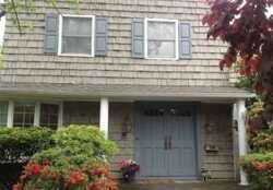Pre-foreclosure in  E WILLISTON AVE Williston Park, NY 11596