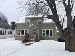 Pre-foreclosure in  Division St Algoma, WI 54201
