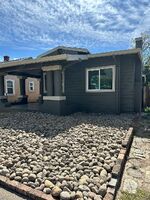 Pre-foreclosure in  E Sonoma Ave Stockton, CA 95204