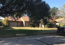 Pre-foreclosure in  PONDEROSA LN Temple, TX 76502