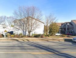 Pre-foreclosure in  Madison Ave Unit 16a Bridgeport, CT 06606