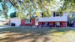 Pre-foreclosure in  Mark Ct Lafayette, IN 47905