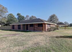 Pre-foreclosure in  Baker St Broussard, LA 70518
