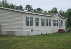 Pre-foreclosure in  PATHWAY LOOP Shreveport, LA 71107