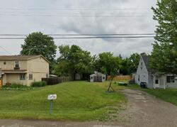 Pre-foreclosure in  E Mclean Ave Burton, MI 48529