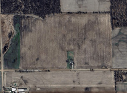 Pre-foreclosure in  Mohrle Rd Fowlerville, MI 48836