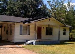 Pre-foreclosure in  Strange Ave Saraland, AL 36571