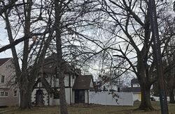  Bradford Dr, Toledo OH