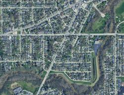 Pre-foreclosure in  S Detroit Ave Toledo, OH 43609