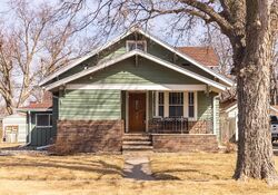 Pre-foreclosure in  Douglas Ave Yankton, SD 57078