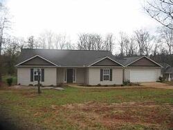 Pre-foreclosure in  Shady Spring Way Wellford, SC 29385