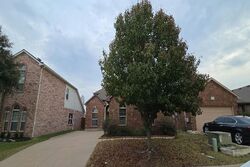 Pre-foreclosure in  Laurel Forest Dr Fort Worth, TX 76177