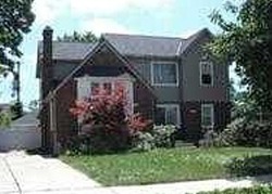 Pre-foreclosure in  NEW YORK AVE Lincoln Park, MI 48146