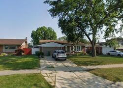 Pre-foreclosure in  INDIANA AVE Trenton, MI 48183